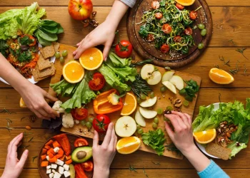Plant-Based Diet vs. Vegetarianism: Exploring the Differences, Benefits, and Nutritional Aspects