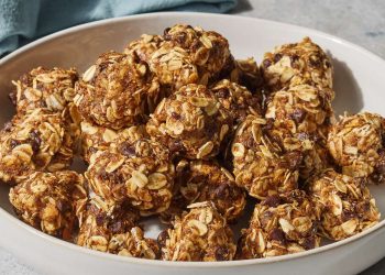 Protein Energy Balls: Using Peanut Butter, Oats, Protein Powder, and More to Satisfy Your Cravings and Fuel Your Energy