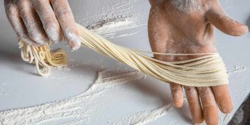 Chinese Hand-Pulled Noodles and Traditional Italian Pasta: Mastery, Craft, and Ingredient Excellence