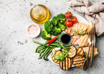 Emerging Food Trends: Dual Innovation of Visual Appeal and Flavor