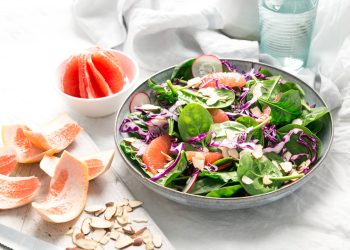 Natural Light and Warm Tones: The Trend in Contemporary Food Photography